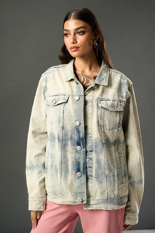 Romantic And Fresh Waves of Blue Denim Trucker Jacket