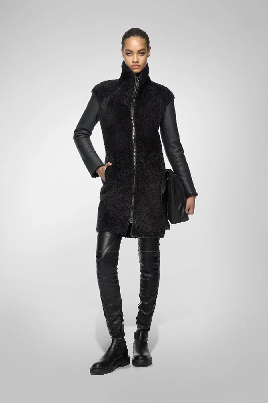 Bottom And Versatile July - Anthracite Shearling Coat