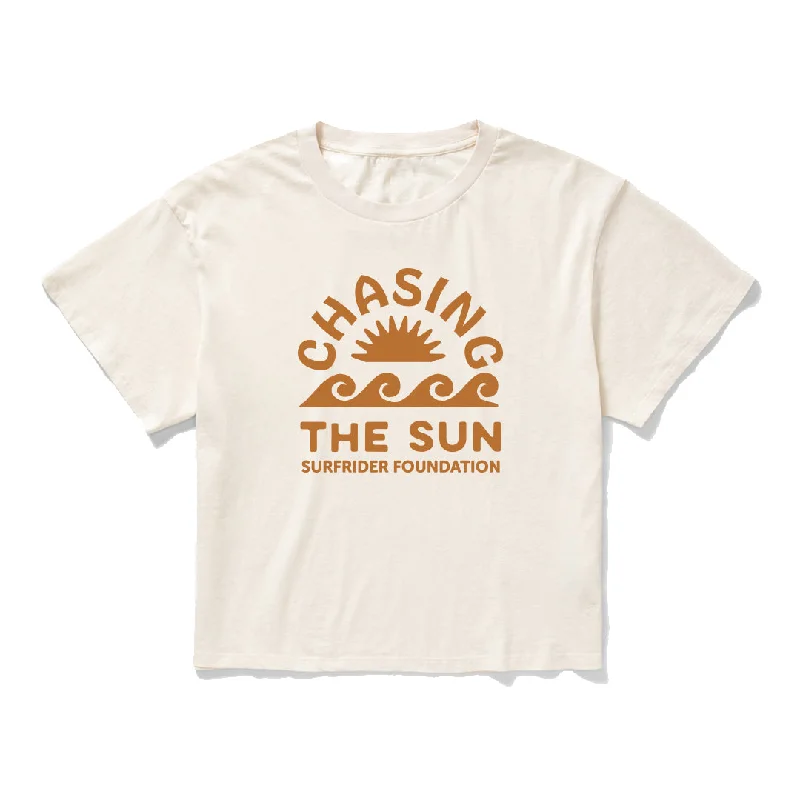 Elegant And Casual Womens Chasing Sunsets Tee