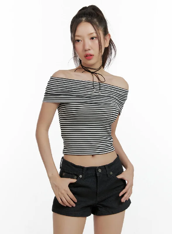 Slightly Flared Design Stripe Off Shoulder Crop Top CL410