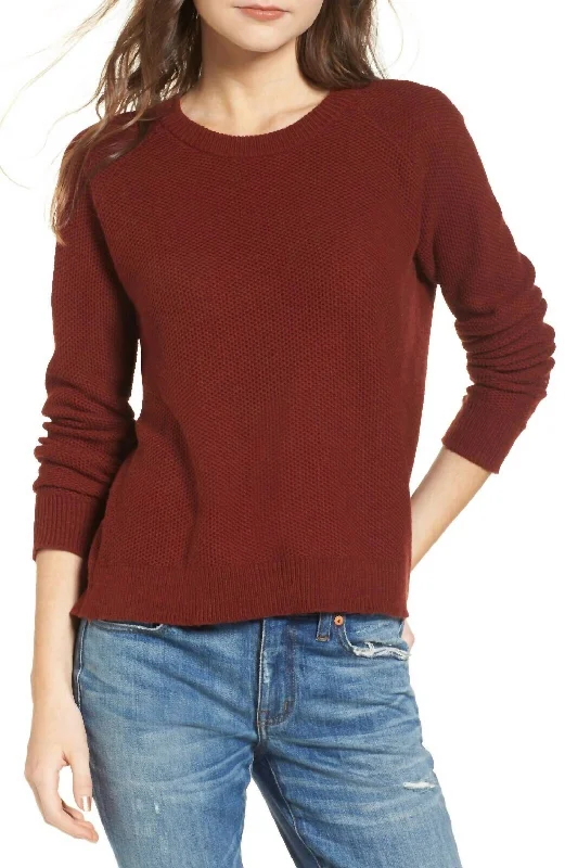 Celebrity Style Province Cross Back Pullover Sweater In Burnt Mahogany