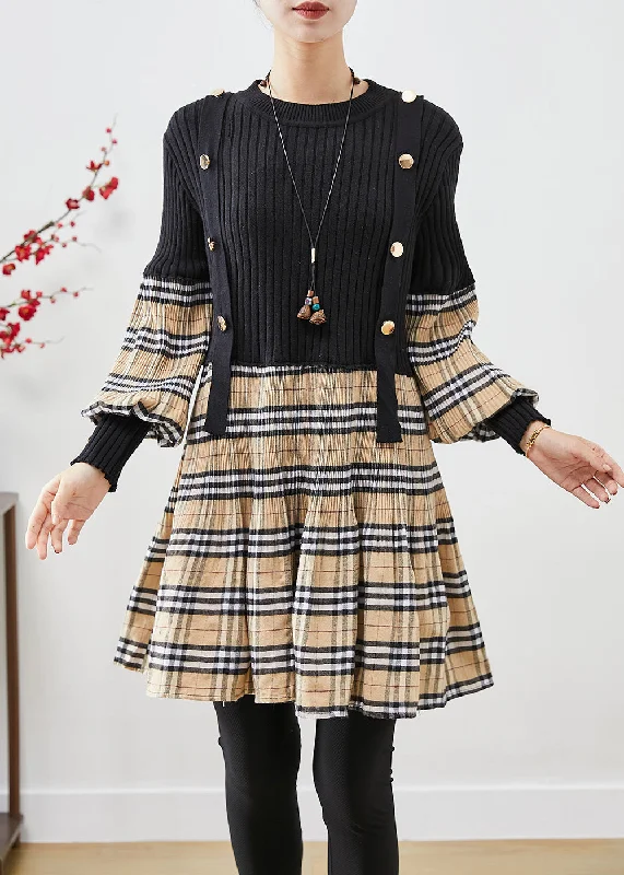 Relaxed And Casual Simple Black Slim Fit Patchwork Plaid Knit Dresses Lantern Sleeve