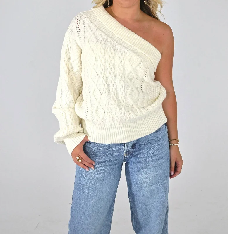 Fashion Must-have Chloe Knit Sweater In Ivory