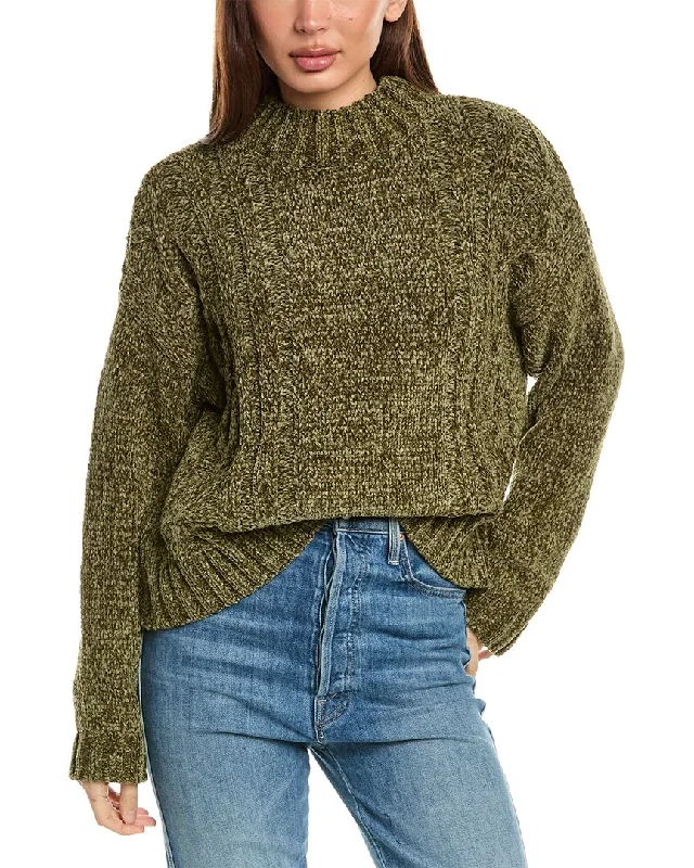 Carefree Style Oat New York Turtleneck Sweater