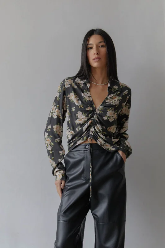 Avant-garde Design COLLARED FLORAL BLOUSE