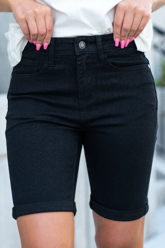 Comfortable And Casual Cecily High Rise Black Bermuda Shorts