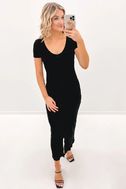 Elegant And Simple Eden Midi Dress Black