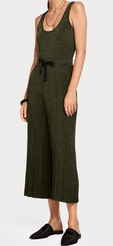 Elegant And Simple Knitted Lurex Jumpsuit In Green