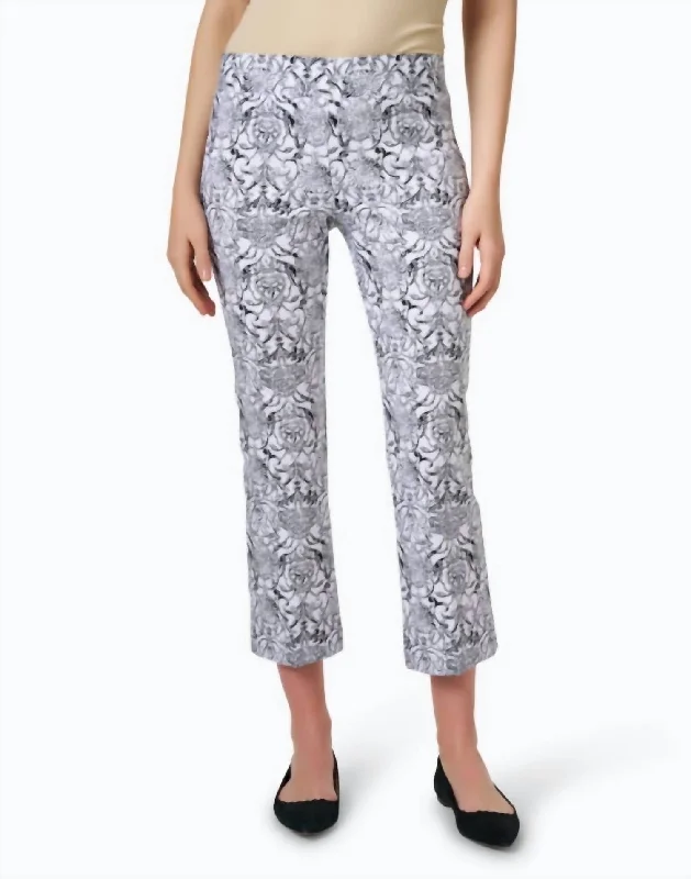 College Style Printmaker Pull On Pant In Black/white