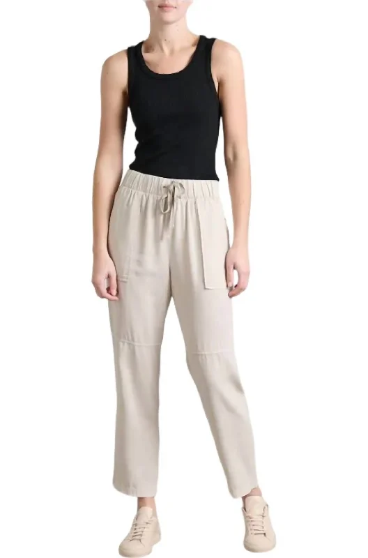 Modern City Utility Trouser Pants In Cliffside