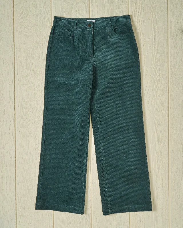 Street Cool Women's Five Pocket Pant in Pine Corduroy